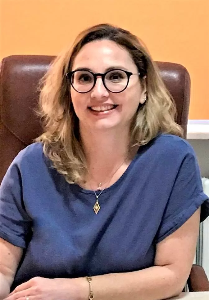 Dr. Ioana Silion