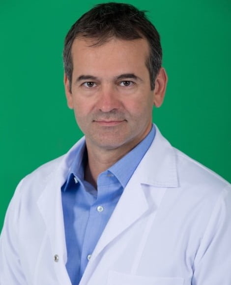 Dr. Cristian  Boru