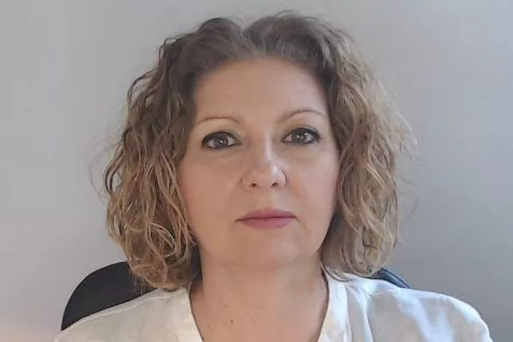 Dr. Roxana-Anca Macrin: Afecțiunile coloanei vertebrale. Cauze fizice și psiho-emoționale